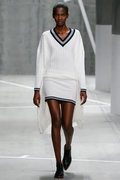 Look 29